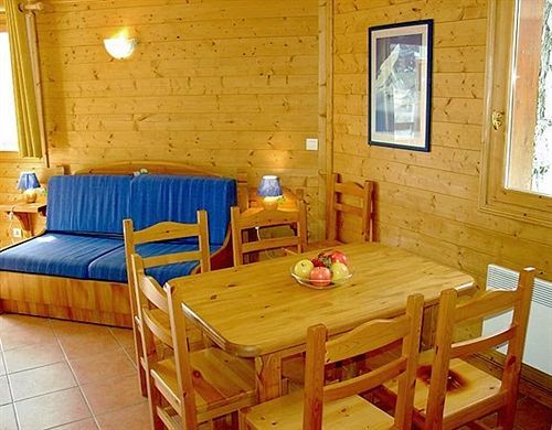 Madame Vacances Les Chalets Des Alpages ลาปลาญ ภายนอก รูปภาพ